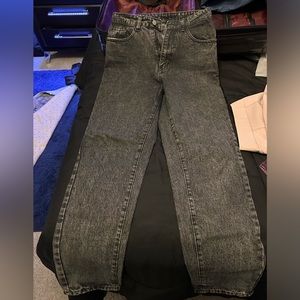 Women gray/black pants